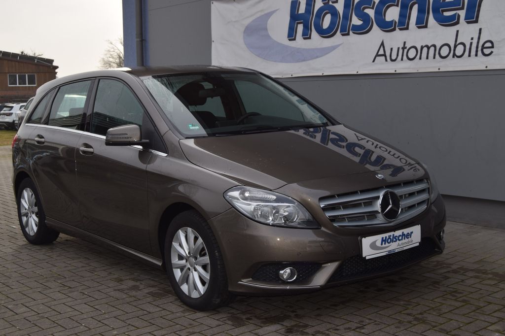 Bild des Angebotes Mercedes-Benz B 180 Style!AUTOMATIK!AHK,Navi,Parks,V&H,,,,,,,,