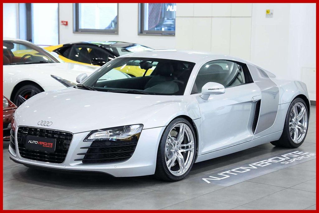 Audi R8 4.2 V8 FSI quattro - ITALIANA - TAGLIANDATA