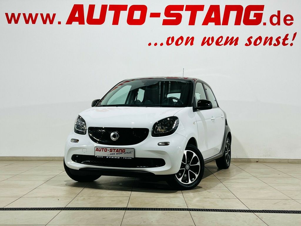 Bild des Angebotes Smart forfour **ALLWETTER 15"LMF+KLIMAAUTO+TEMPOMAT**