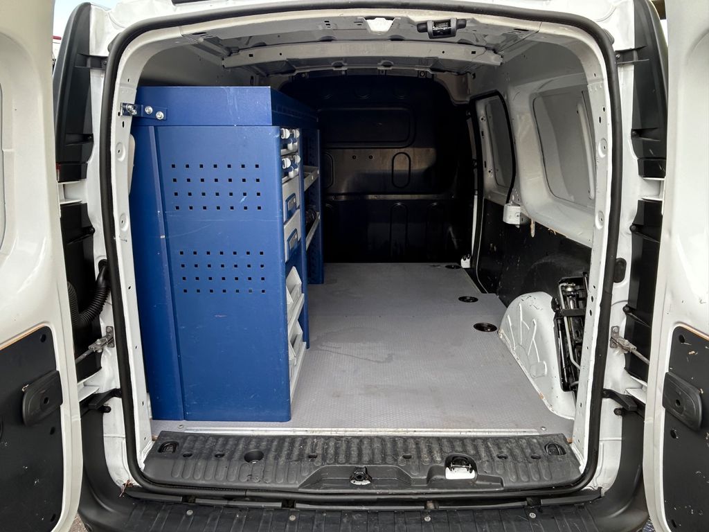 Bild des Angebotes Renault Kangoo Maxi Regal Werkstatt Navi Kamera AHK