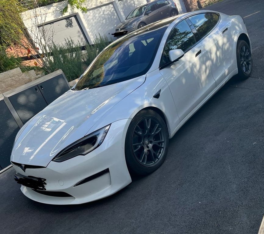 Tesla Model S Maximale Reichweite
