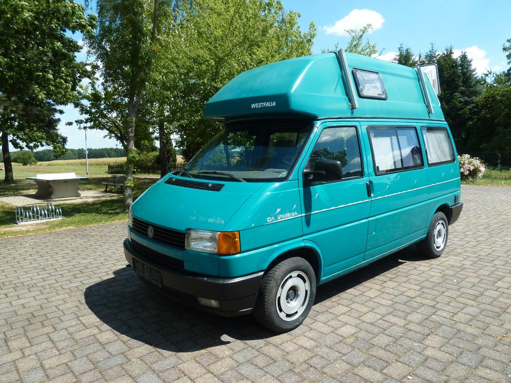 Volkswagen T4 California