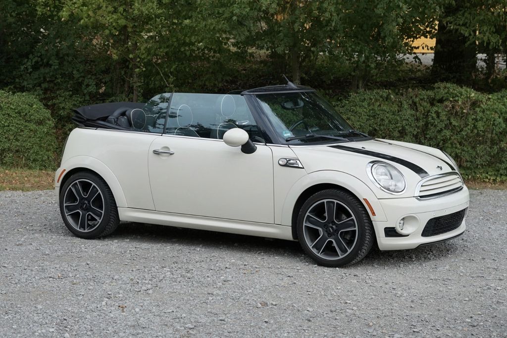 Bild des Angebotes MINI Cooper Cabrio - Aeropaket