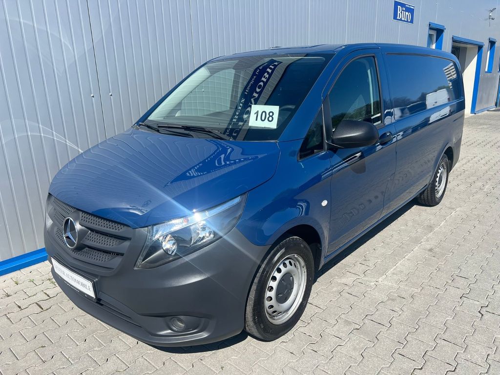 Bild des Angebotes Mercedes-Benz VITO 114 LANG KLIMA TEMPOMAT SCHRÄNKE/REGALE AHK