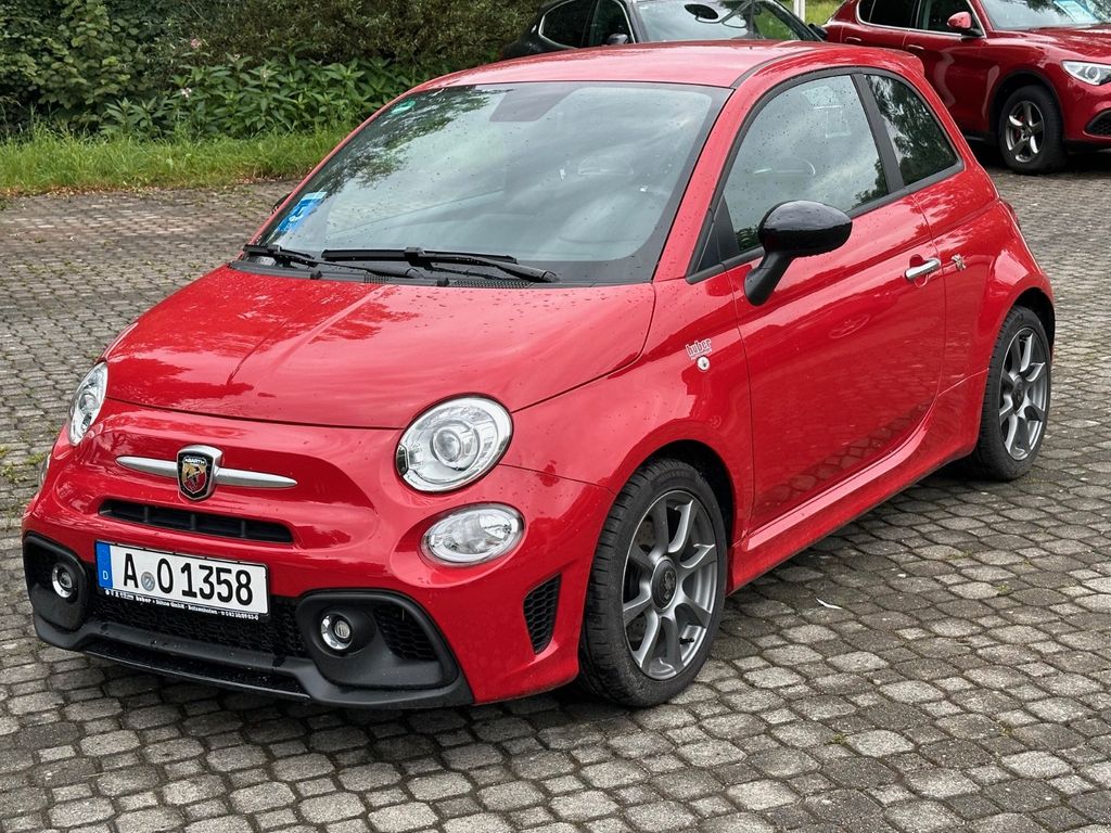 Bild des Angebotes Abarth 595 Design Paket, Tech Paket, Linea F595, 165PS