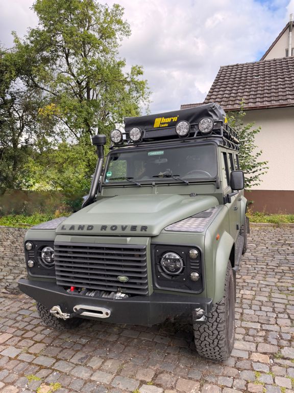 Bild des Angebotes Land Rover Defender 110 Td4 Station Wagon SE SE
