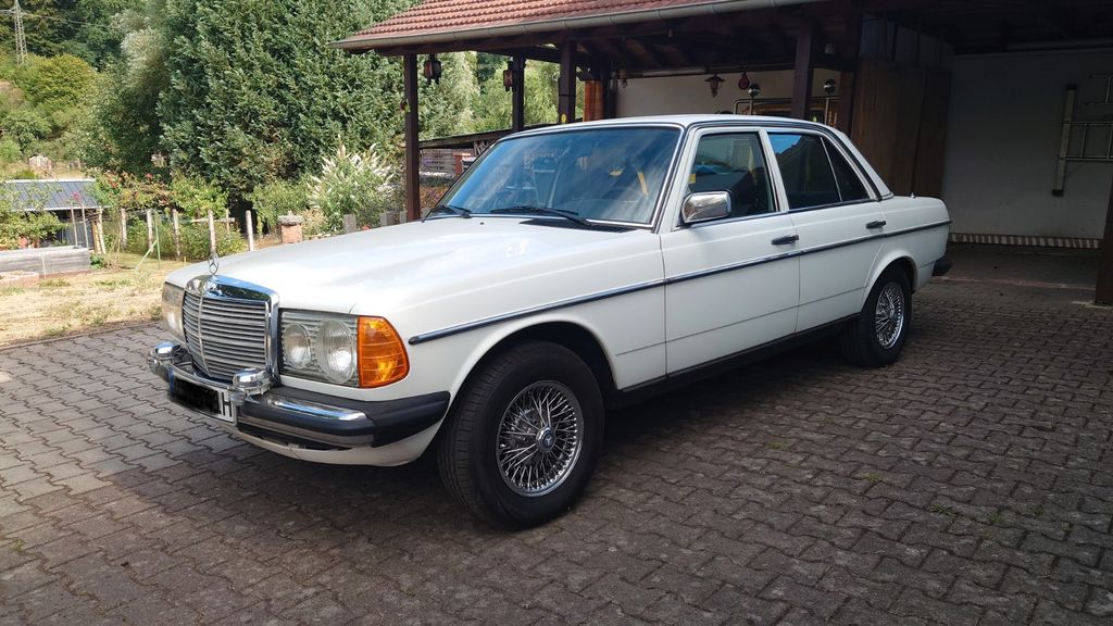 Bild des Angebotes Mercedes-Benz 200
