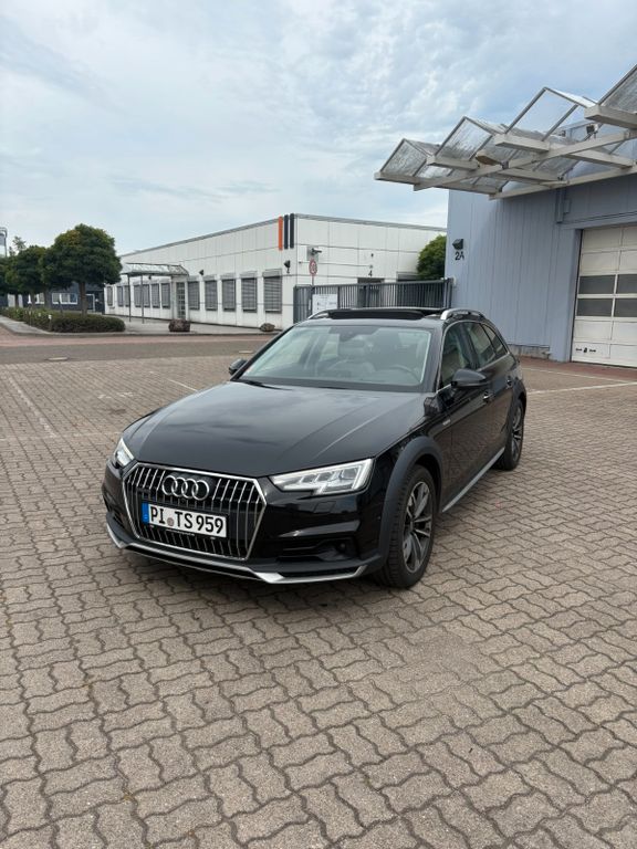 Bild des Angebotes Audi A4 Allroad 3.0 TDI quattro VOLL/HUD/B&O/MATRIX