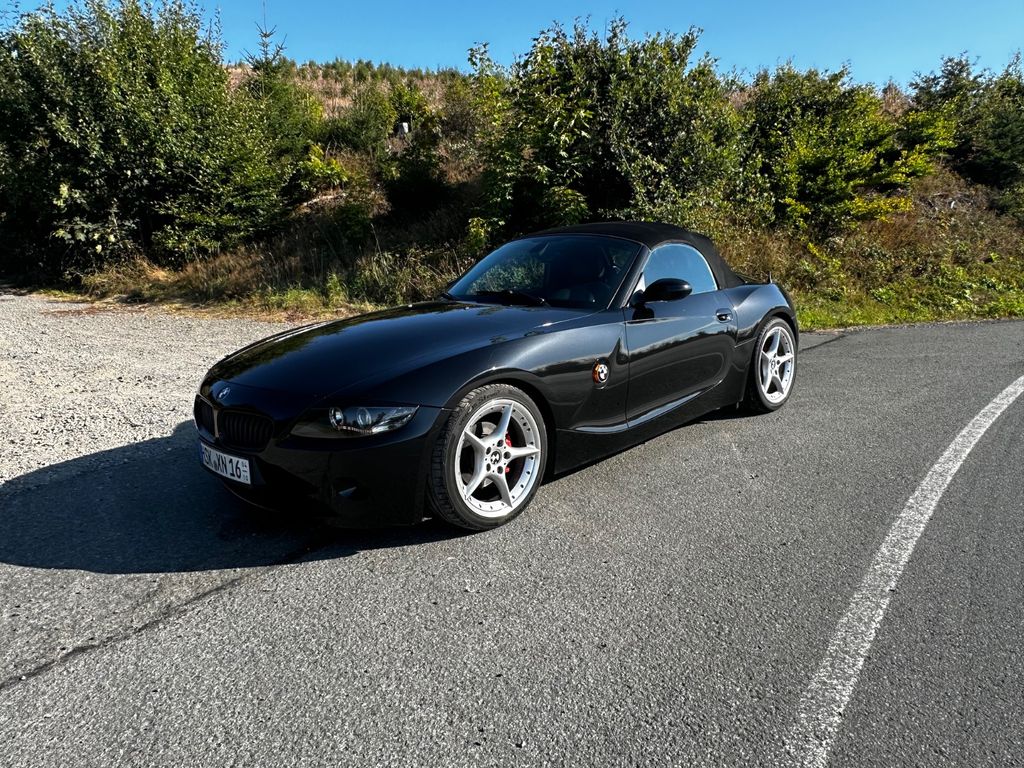 Bild des Angebotes BMW Z4 2.5i - KW-Gewindefahrwerk V2