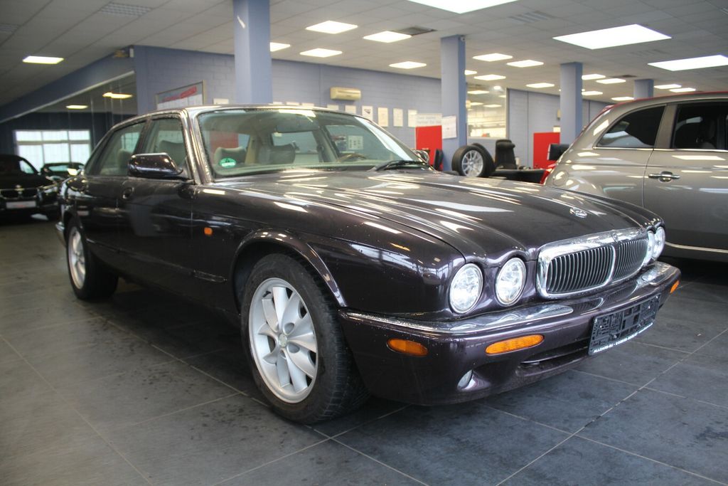 Bild des Angebotes Jaguar XJ 8 Executiv - GASANLAGE -