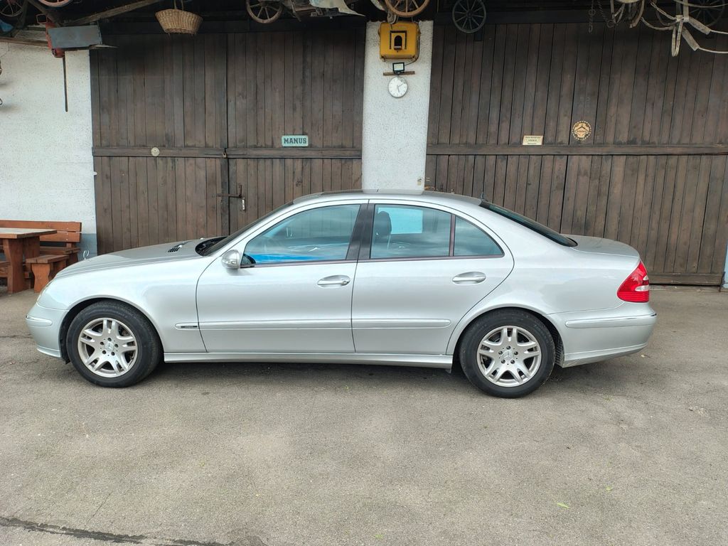 Bild des Angebotes Mercedes-Benz 350 E Avangarde