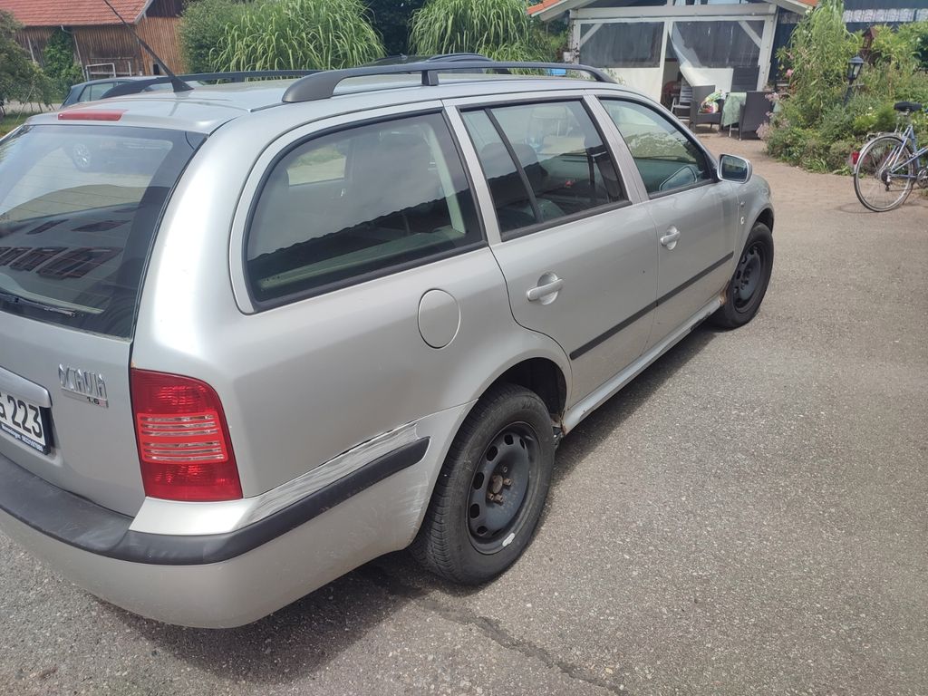 Bild des Angebotes Skoda Octavia Combi 1.6 -