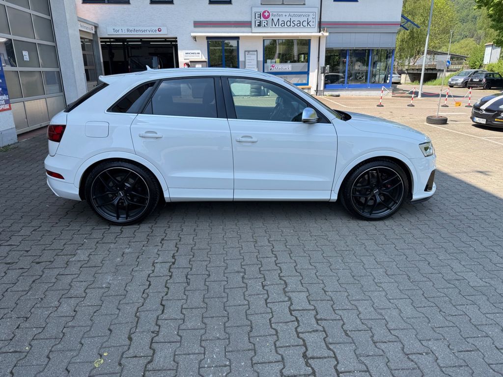 Audi RSQ3 2.5 TFSI S tronic quattro mit AHK