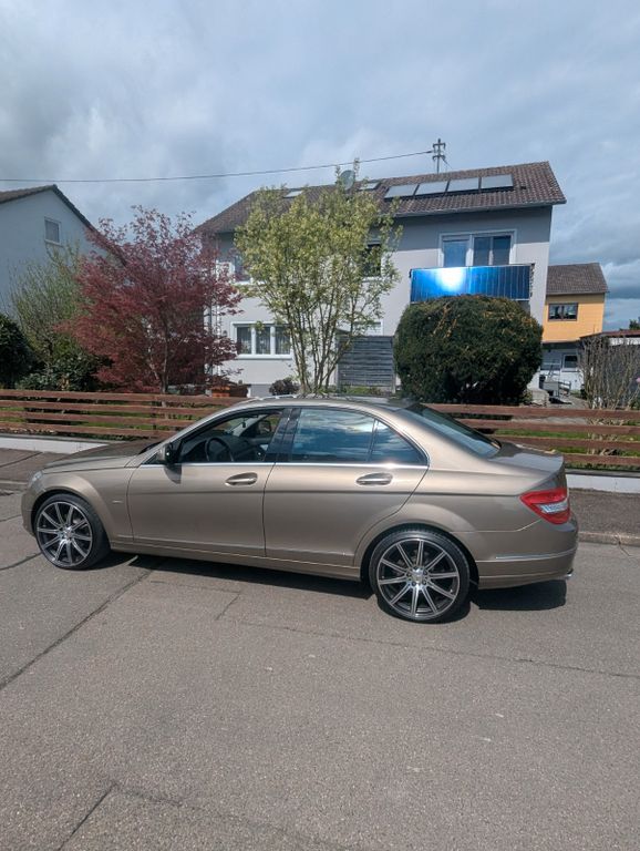 Bild des Angebotes Mercedes-Benz 280