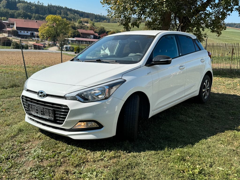 Bild des Angebotes Hyundai i20 1.0 T-GDI blue Passion Passion