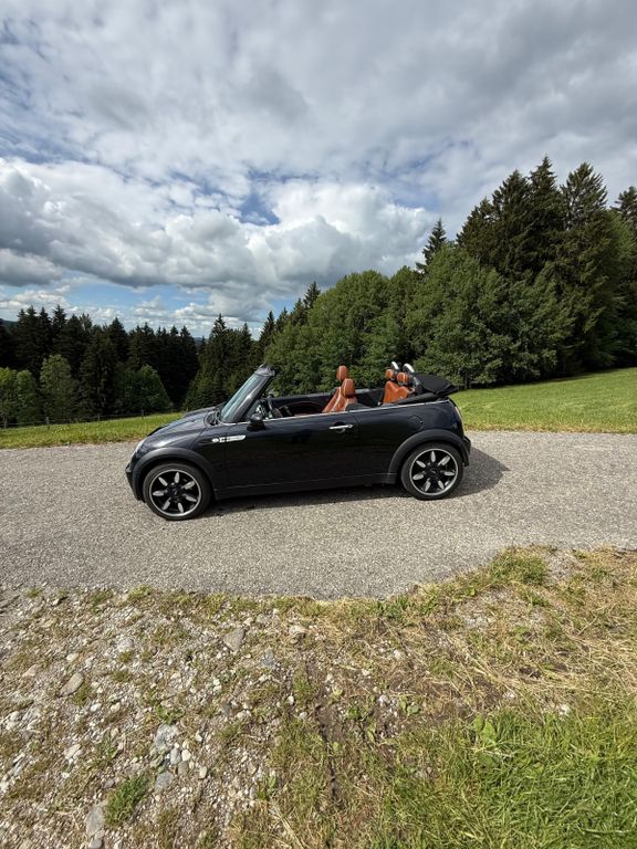 Bild des Angebotes MINI ONE CABRIO Sidewalk Sidewalk