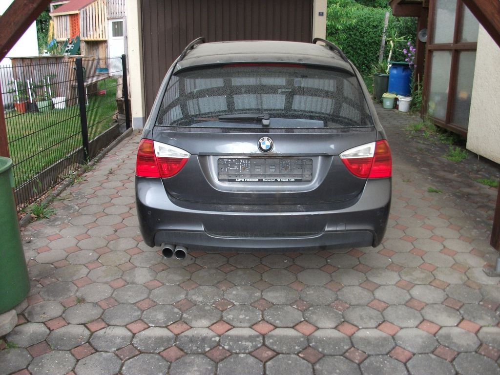 Bild des Angebotes BMW 325i touring -