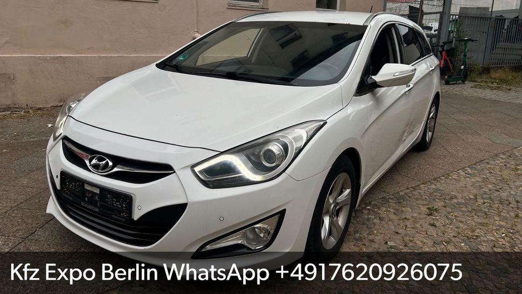 Bild des Angebotes Hyundai i40 cw 1.7 CRDi Premium 100kW KLIMA NAVI Kamera