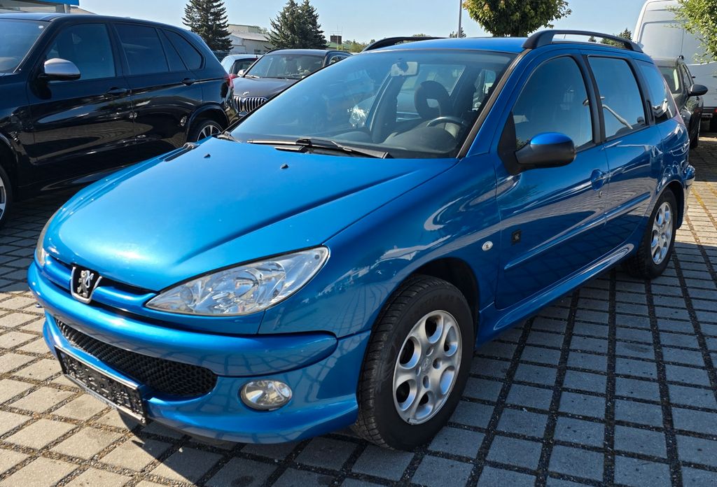 Bild des Angebotes Peugeot 206 JBL AHK/Klima