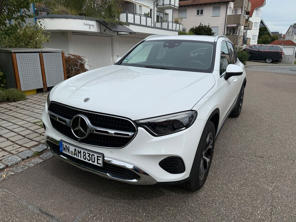 Mercedes-Benz GLC 300 de 4MATIC Avantgarde Advanced+