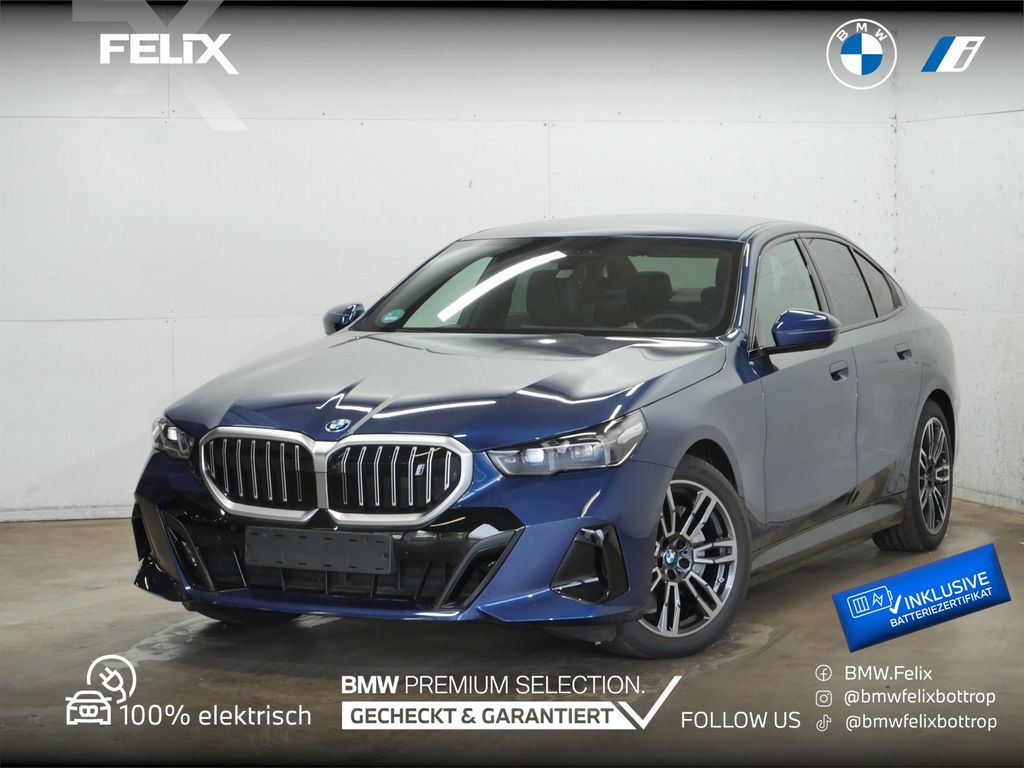 Bild des Angebotes BMW i5 eDrive40 M SPORTPAKET+19"ALU+AUTONAHNASSISTEN