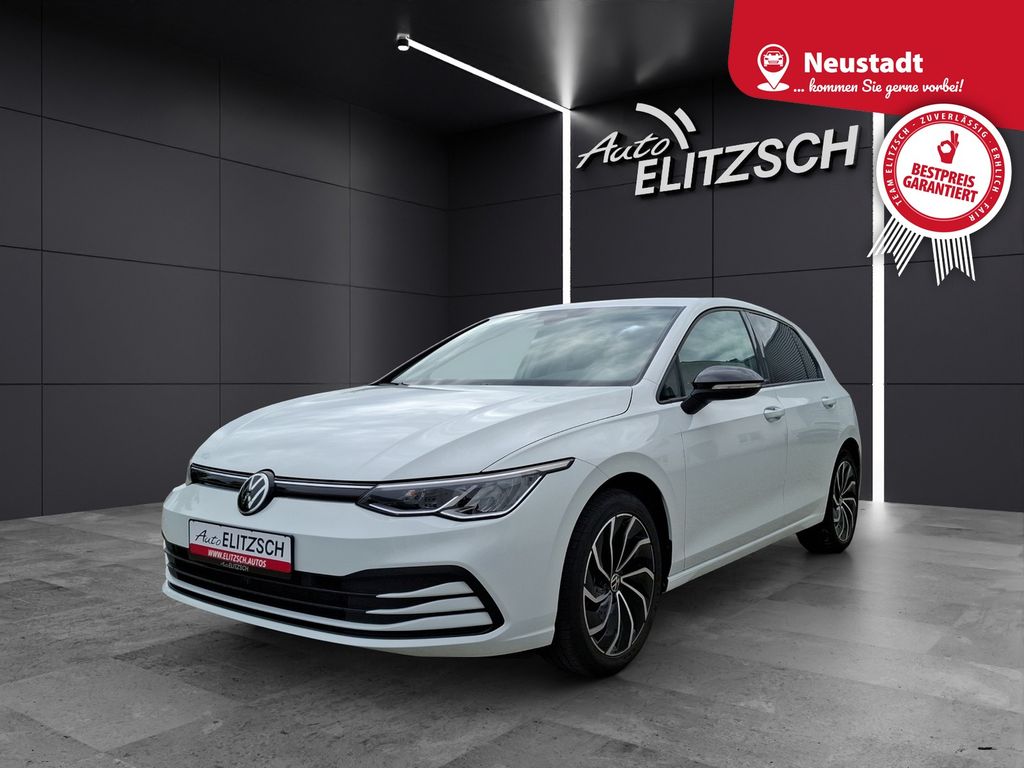 Bild des Angebotes Volkswagen Golf VIII eTSI United DSG LED Navi AID ACC RFK S