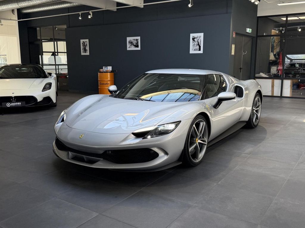 Bild des Angebotes Ferrari 296 GTB Argento Silver Carbon