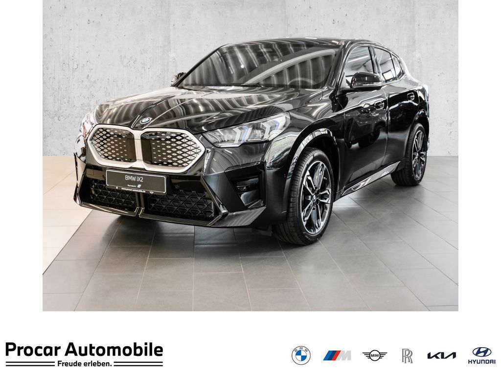 Bild des Angebotes BMW iX2 xDrive30 M Sport RFK NAVI Standh. LED DAB