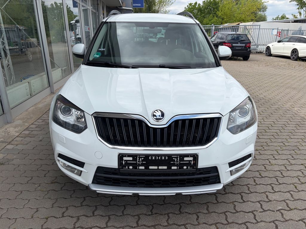 Skoda Yeti 4X4+BI XENON+AHK+NAVI+SOUND+KAMERA+DAB+TEMP