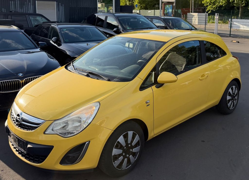 Opel Corsa D Satellite KLIMA/ALWETTER/ELEKTR.SPIEGEL/