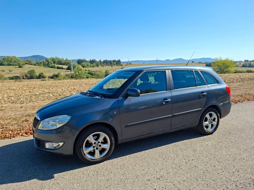 Bild des Angebotes Skoda Fabia 1.2l TSI 63kW Combi Ambiente