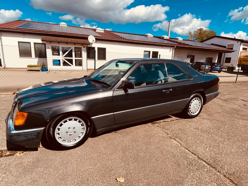 Mercedes-Benz E 320 W124 Coupe LPG 8xAlufelgen