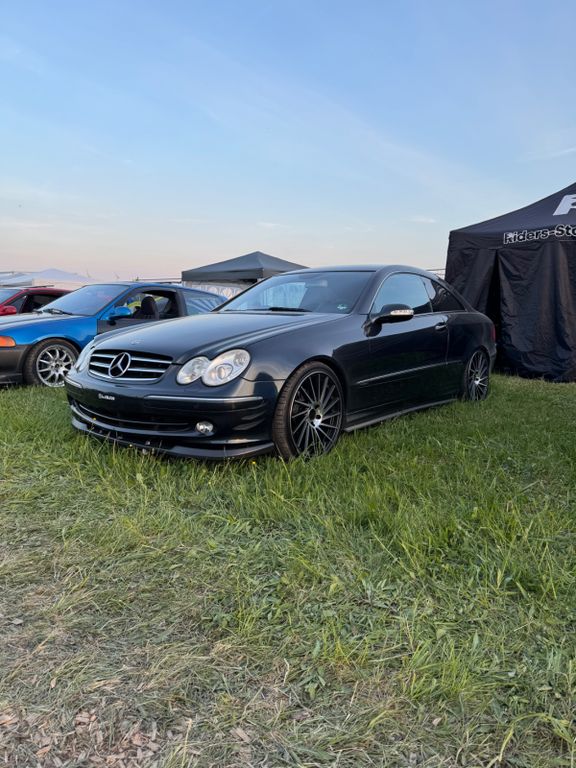 Bild des Angebotes Mercedes-Benz CLK 320 AVANTGARDE