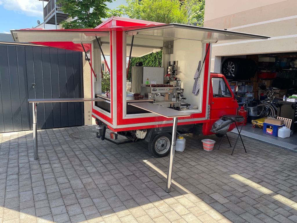 Bild des Angebotes Piaggio APE TM Mini-Food-Truck