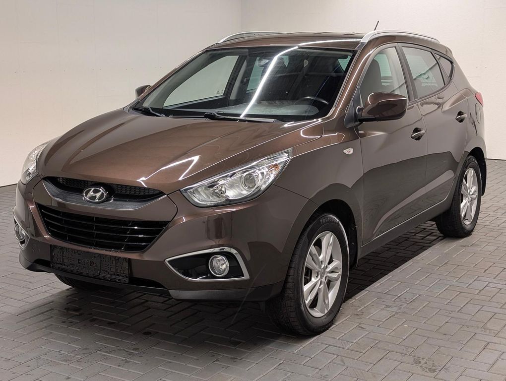 Bild des Angebotes Hyundai ix35 Comfort AWD Klimaaut./4xSHZ/PDC/AHK/BT/17-L