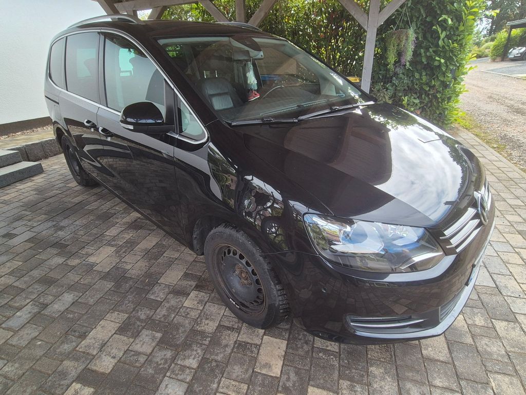 Bild des Angebotes Volkswagen Sharan 2.0 TDI SCR 130kW DSG Highline Highline
