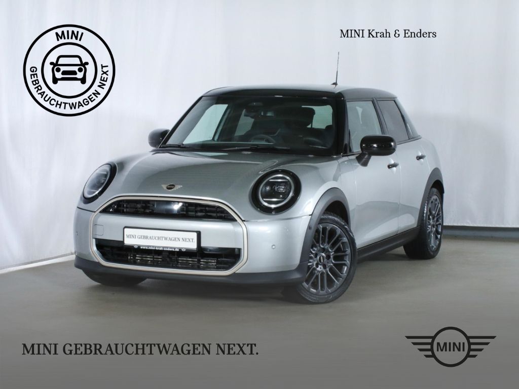 Bild des Angebotes MINI Cooper C -5 Favoured Trim LenkHZG LED HUD PaketS