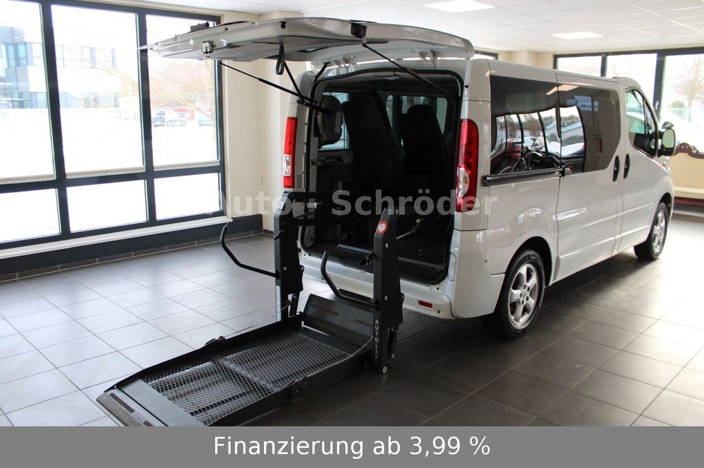 Bild des Angebotes Opel Vivaro Kombi L1 Behindertengerecht Rollstuhllift