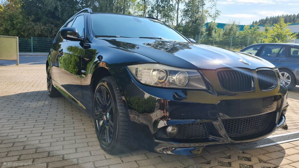 BMW 330i xDrive Touring
