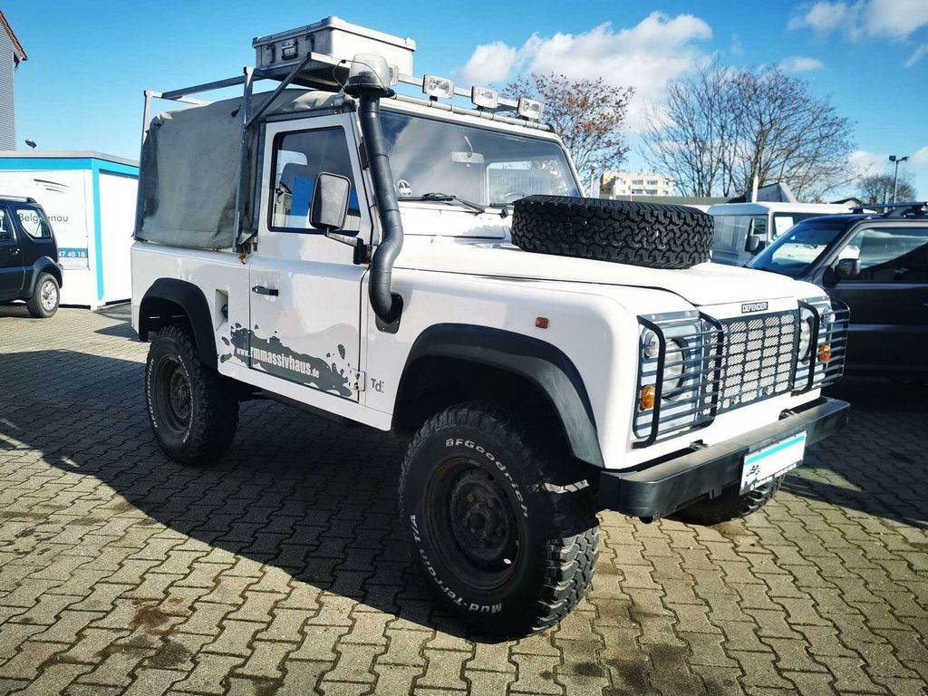 Bild des Angebotes Land Rover Defender 90 Tdi Soft Top *Rarität/Grüne Pl./149
