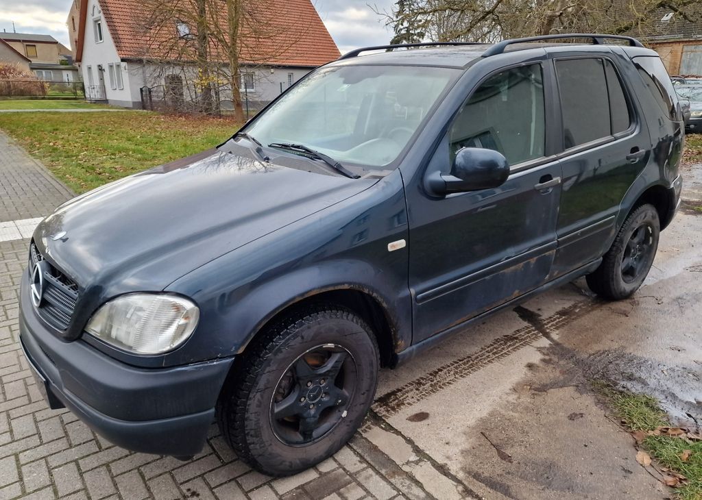 Bild des Angebotes Mercedes-Benz ML 270 CDI