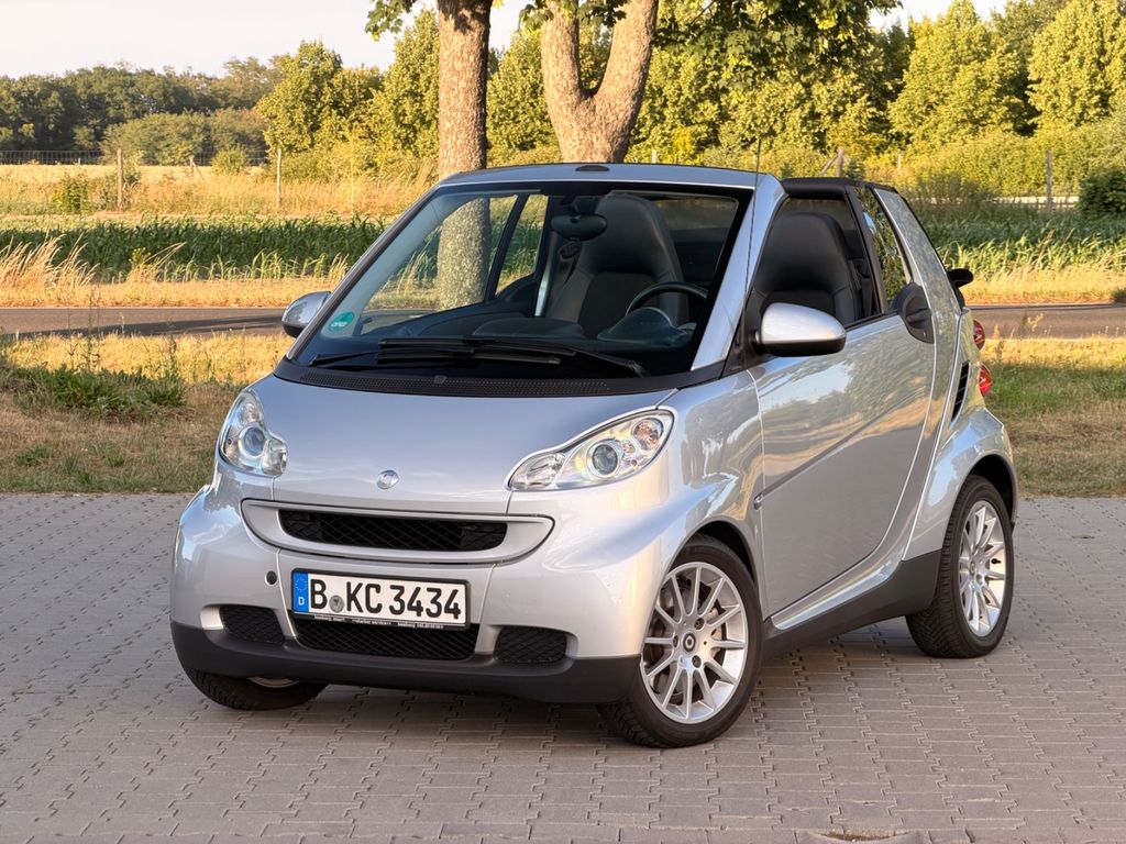 Bild des Angebotes Smart ForTwo cabrio mhd passion Volleder Stzhz Tüv2028
