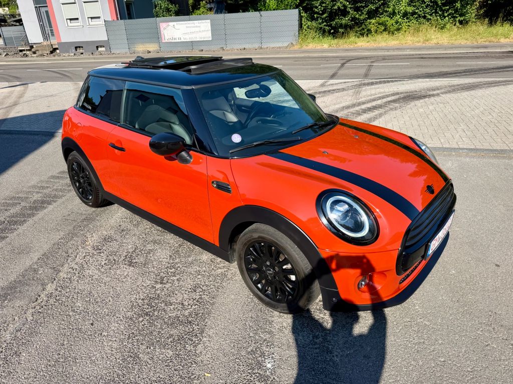 Bild des Angebotes MINI COOPER MiniSport NaviPanoramaLedLederGaranti