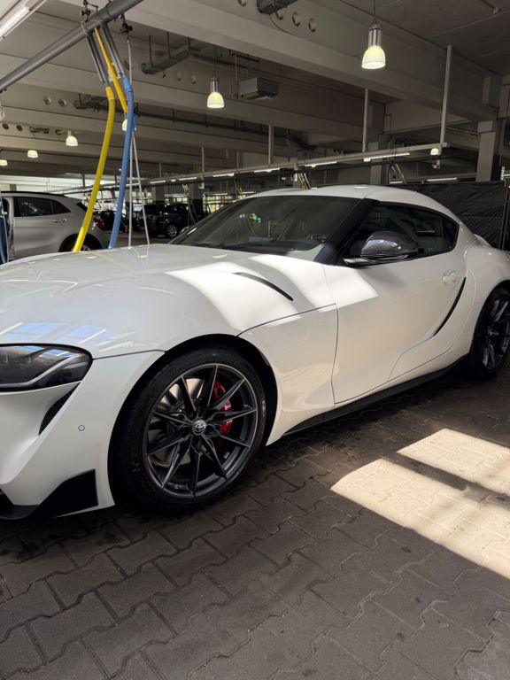 Toyota Supra 3.0 Turbo Automatik Legend