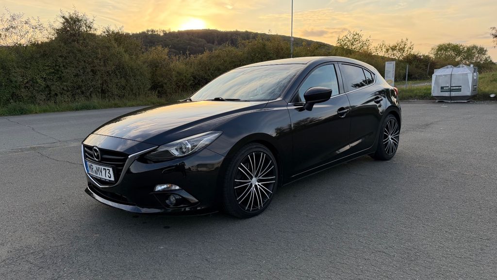 Bild des Angebotes Mazda 3 2.2 SKYACTIV-D 150 Black Limited Black Limited