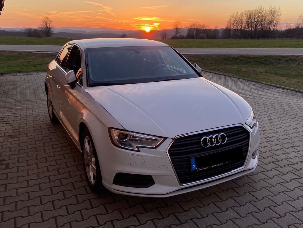 Bild des Angebotes Audi A3 1.6 TDI - Limousine