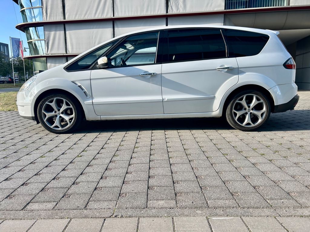 Bild des Angebotes Ford S-Max S-MAX Ambiente,7 Sitze,AHK,Klima,R18