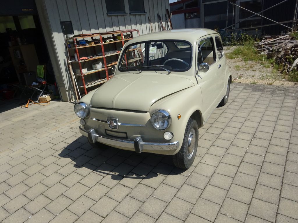 Fiat 600 D