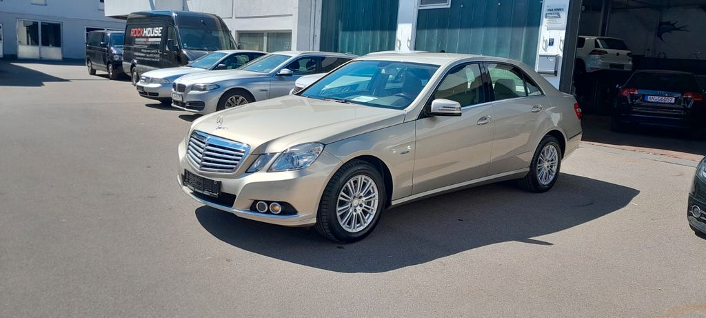 Bild des Angebotes Mercedes-Benz E 200 E Limousine E 200 CGI BlueEfficiency