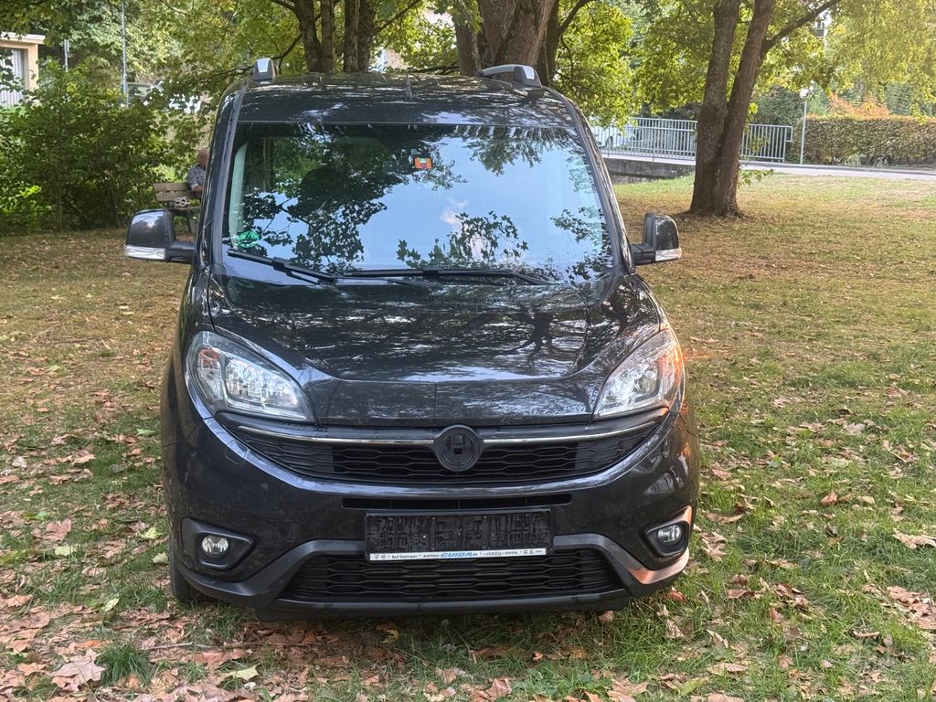 Bild des Angebotes Fiat Doblo Doblò Lounge